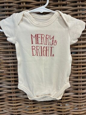 Finn & Emma Cream "Merry & Bright" Bodysuit